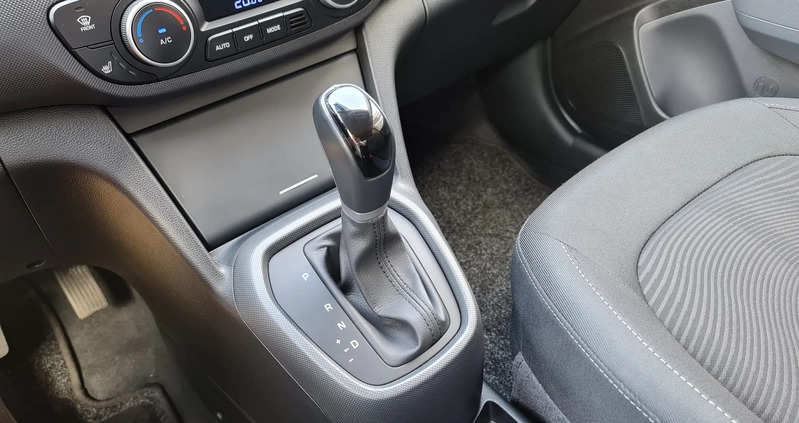 Hyundai i10 cena 51900 przebieg: 68622, rok produkcji 2018 z Trzebinia małe 562